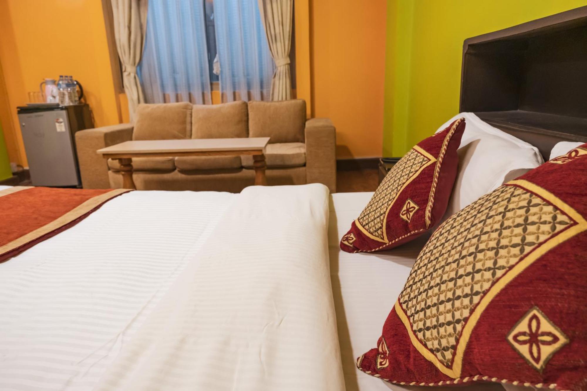 Hotel Nepalaya Katmandu Eksteriør bilde